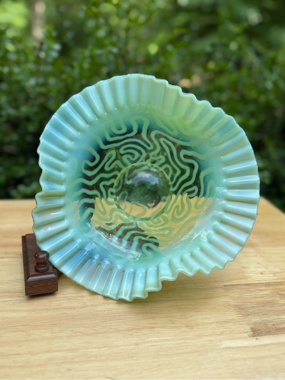 Antique Jefferson Glass Swirling Maze Green Opalescent Crimped Bowl